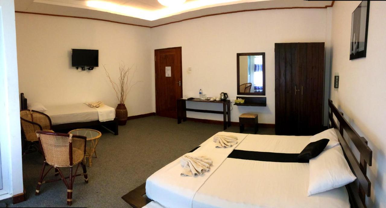 Nico Lagoon Hotel Негомбо Экстерьер фото
